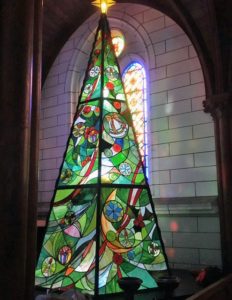 クリスマスを一人で過ごすあなた教会に行ってみませんか？