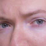 50代男性の眉毛の伸び、白髪が増える理由と眉毛の手入れの方法