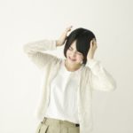 頭のコリからくる頭痛の原因と簡単な解消方法や便利グッズを紹介