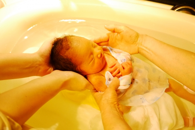お風呂上がりに赤ちゃんが湯冷めしない3つのポイント Acts情報局